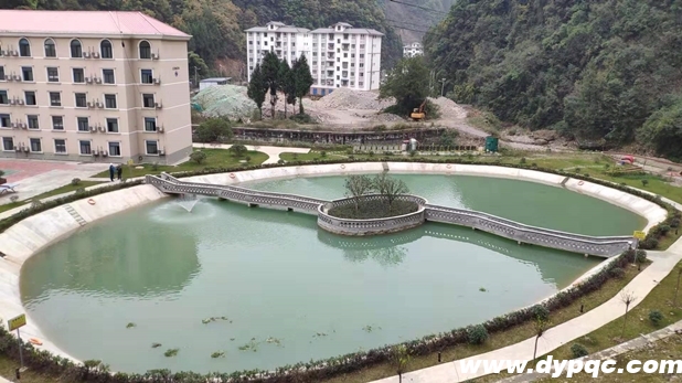 巴中海螺公司人工湖全景实拍