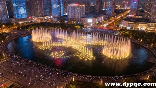 从能看的水到可感的城 - 当水景喷泉成为城市文化的感官译码者